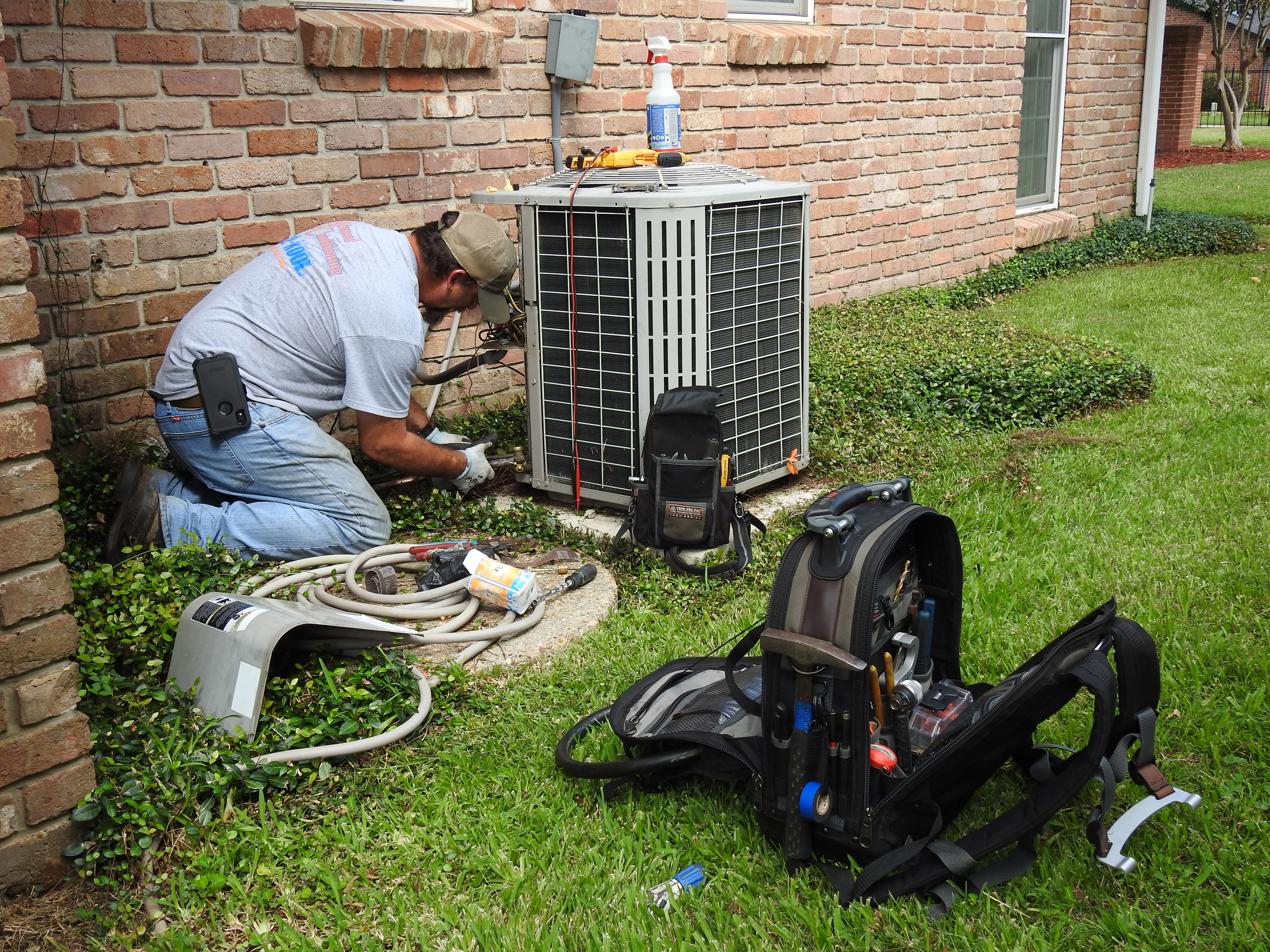 Routine maintenance on your air conditioner can reduce your electric bill Shreveport bossier
